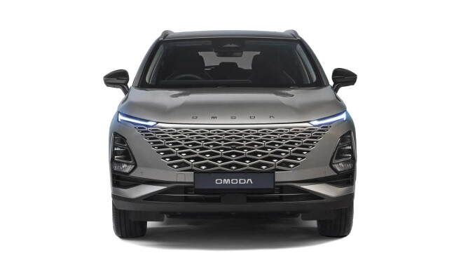 Omoda 5 1.6 TGDI [147] Knight 5dr 7DCT Petrol Estate - Image 2